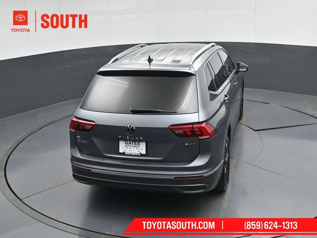 Used 2024 Volkswagen Tiguan SE AWD/4WD image 48