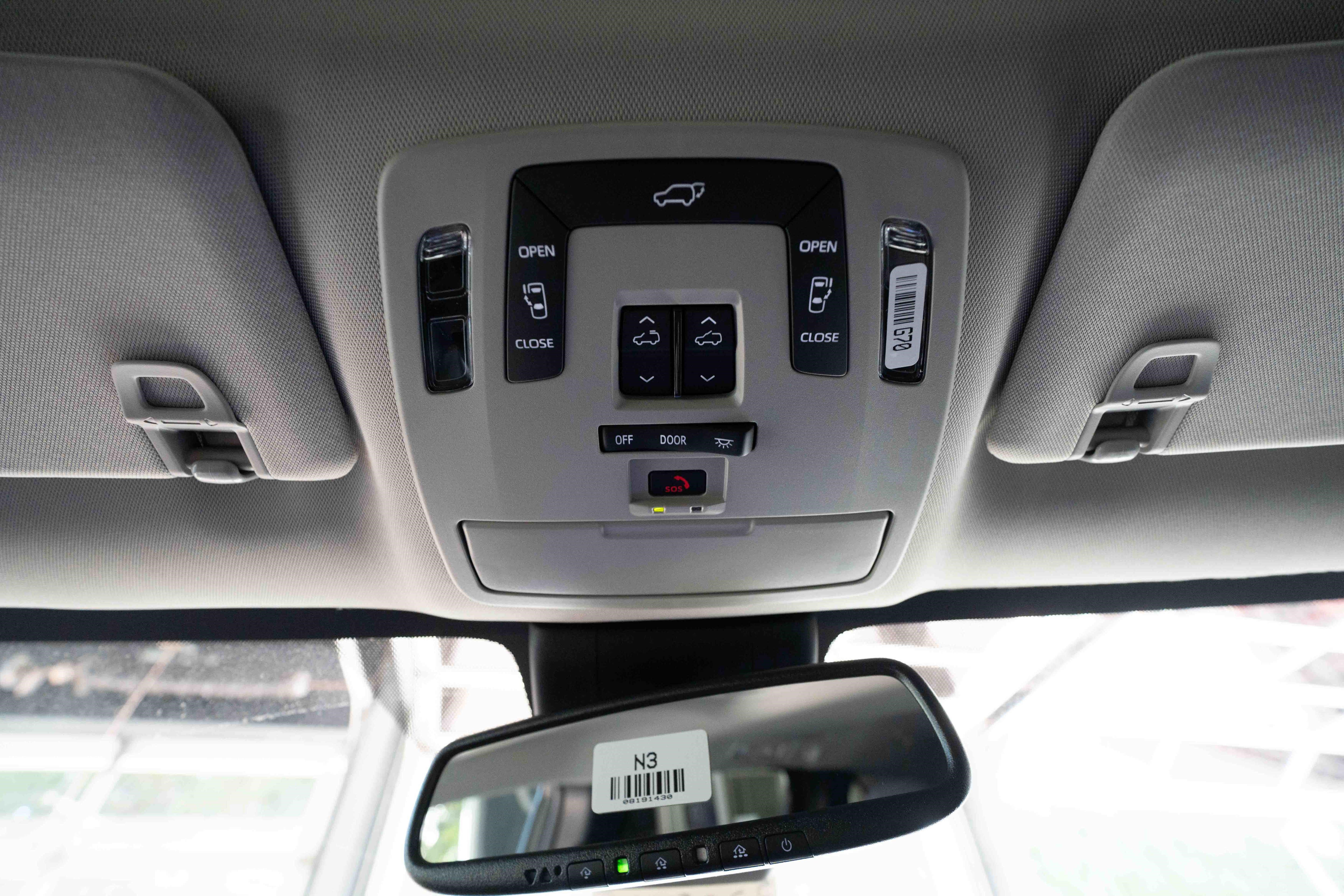 New 2026 Toyota Sienna XLE AWD/4WD image 18
