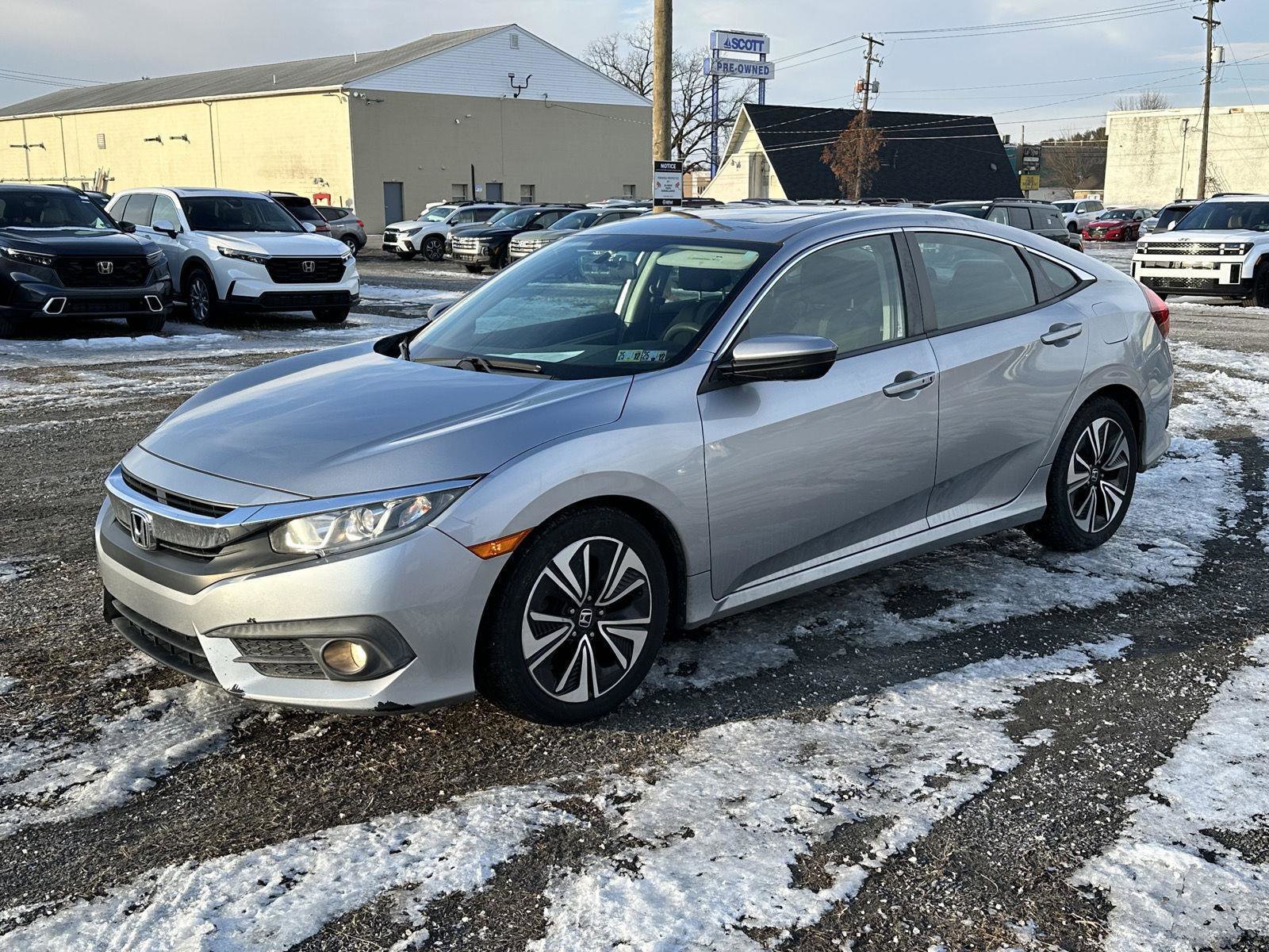 Used 2016 Honda Civic EX-T image 4