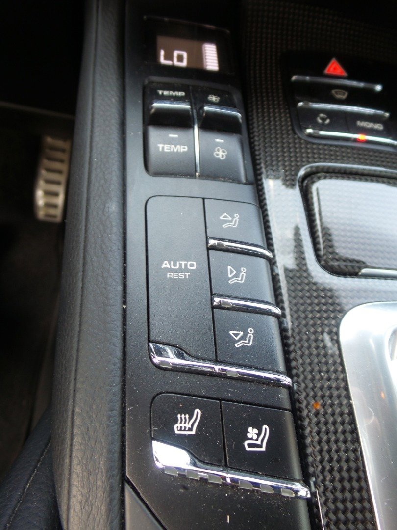 Used 2013 Porsche Cayenne GTS image 70