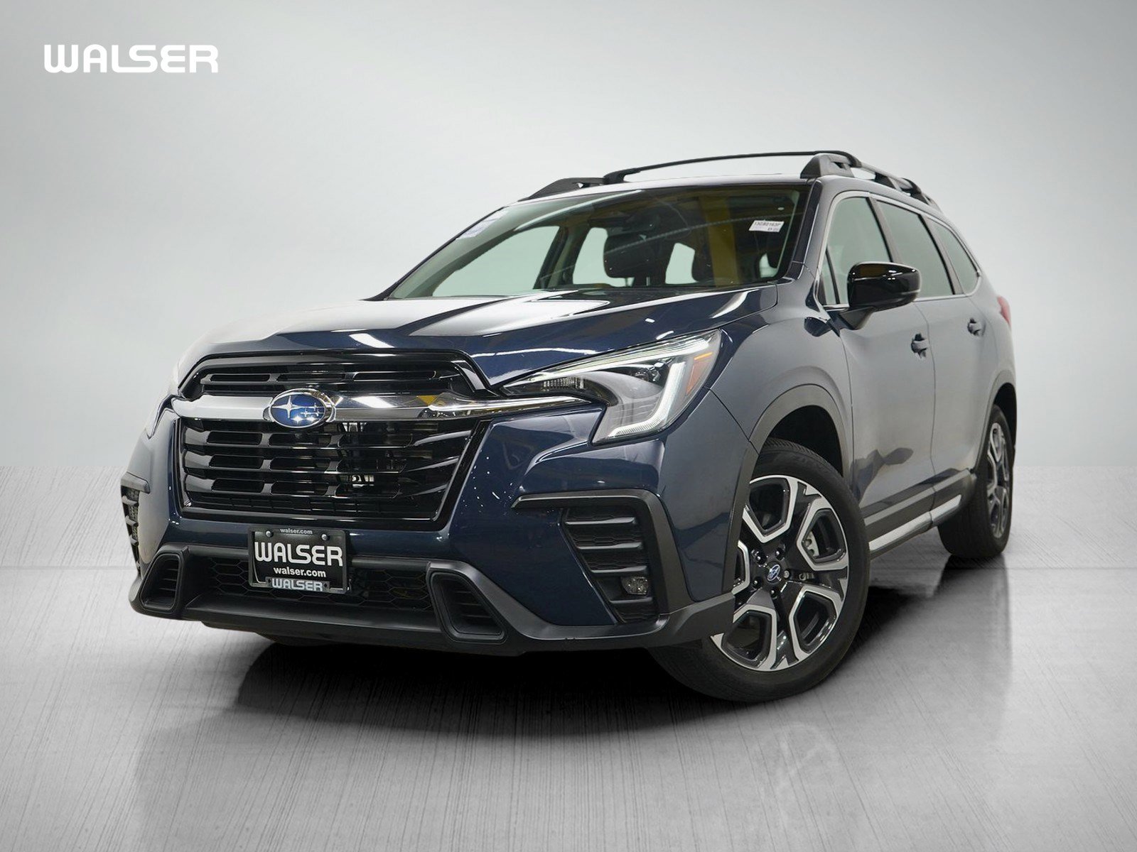 Used 2024 Subaru Ascent Limited w/ Technology Package AWD/4WD image 1