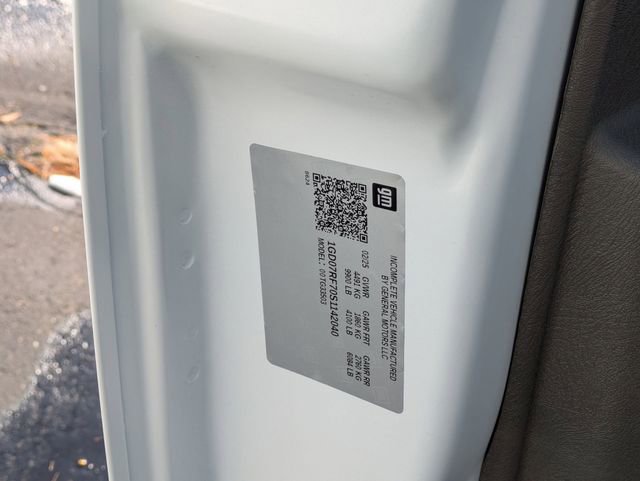 New 2025 GMC Savana 3500 w/ Power Convenience Package RWD image 20