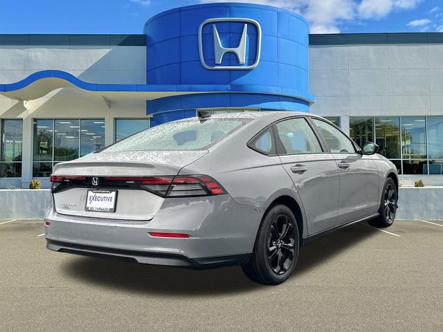 Used 2025 Honda Accord SE image 2
