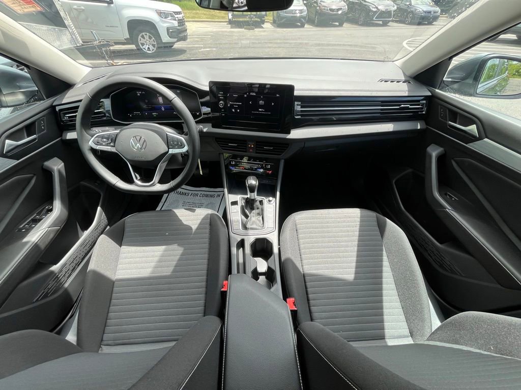Used 2025 Volkswagen Jetta S FWD image 14