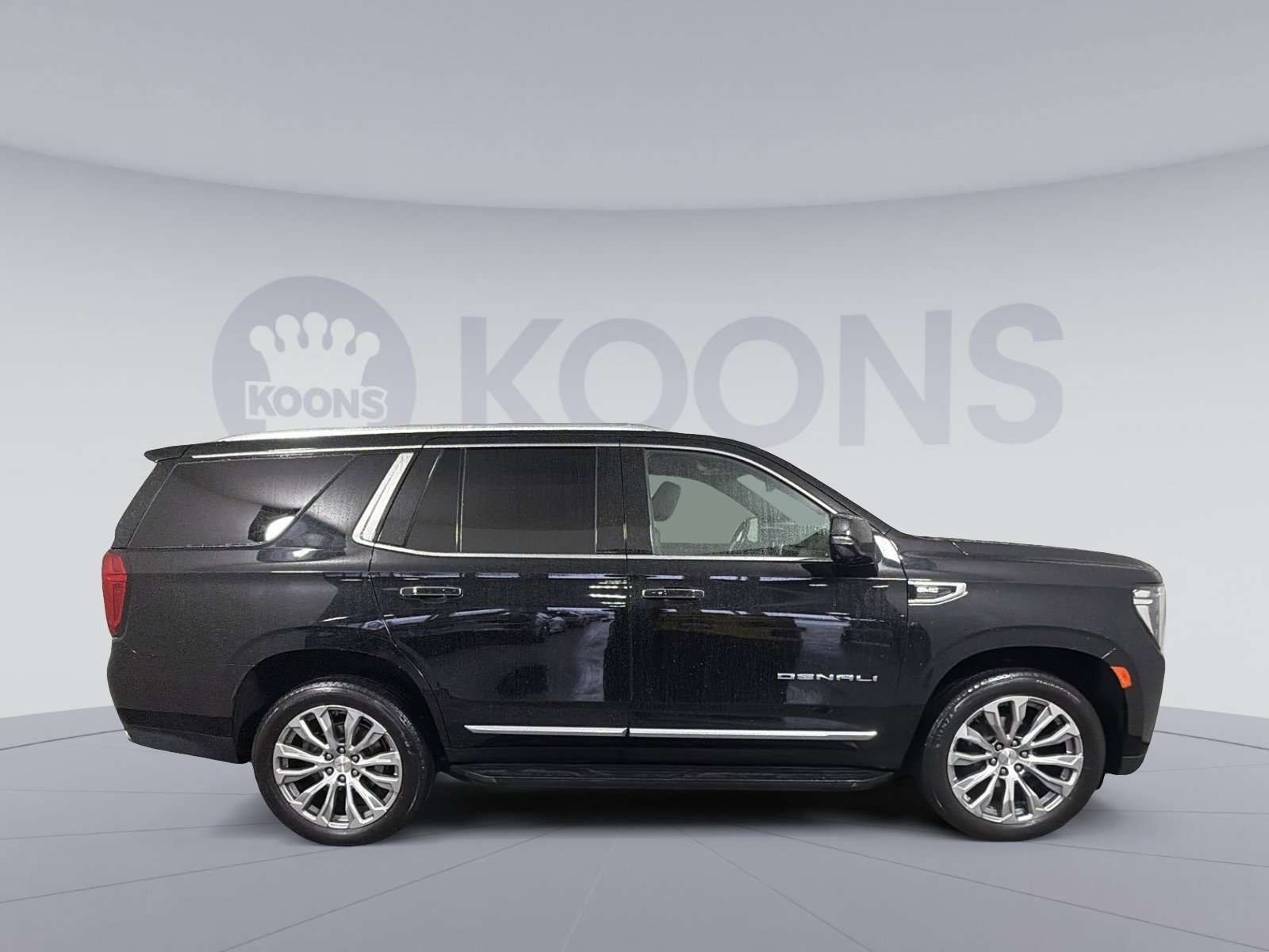 Used 2022 GMC Yukon Denali w/ Max Trailering Package image 8