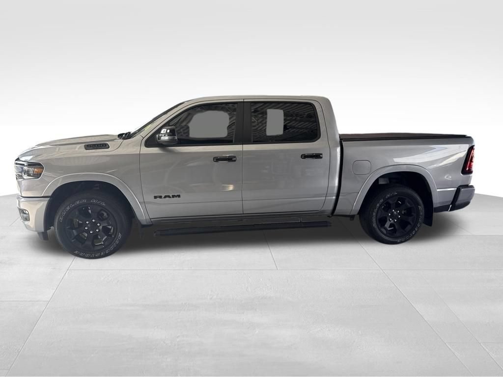 Used 2025 RAM 1500 Big Horn AWD/4WD image 3