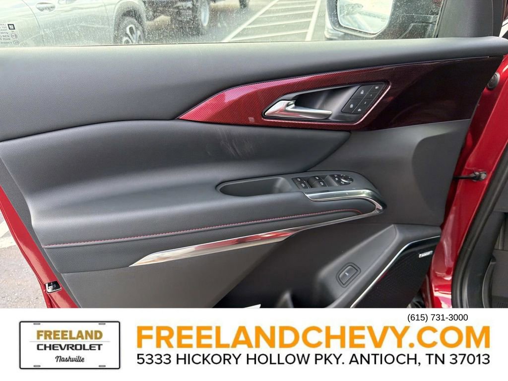 New 2026 Chevrolet Traverse RS w/ LPO, Floor Liner Package FWD image 18