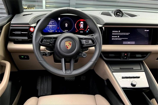 Used 2025 Porsche Macan Electric image 23