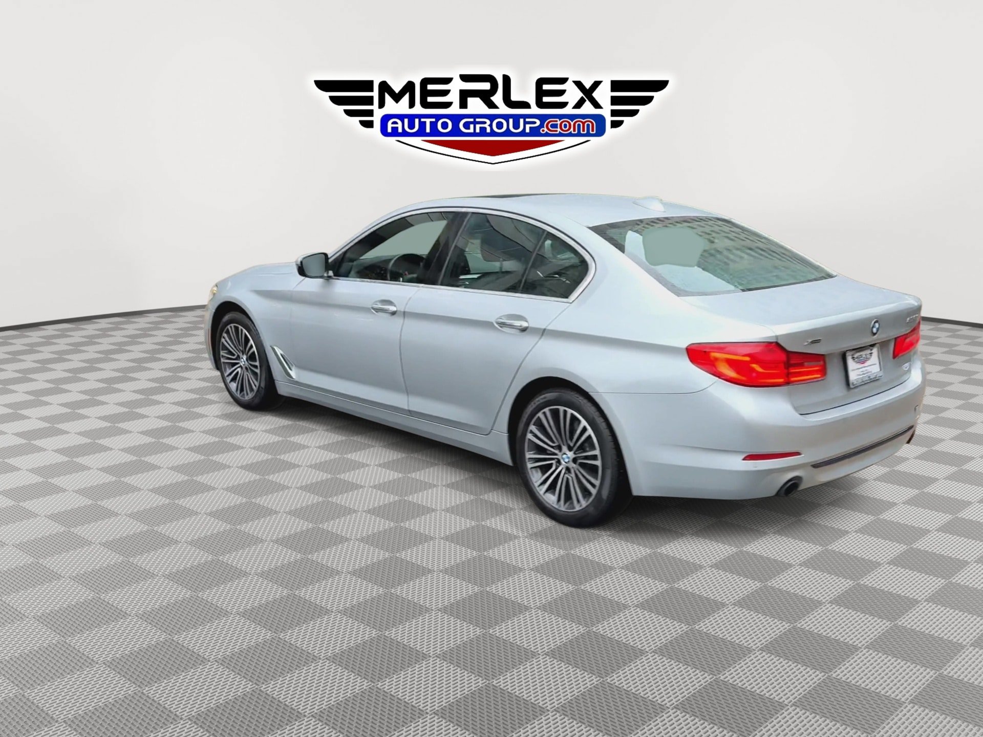 Used 2018 BMW 530i xDrive AWD/4WD image 6