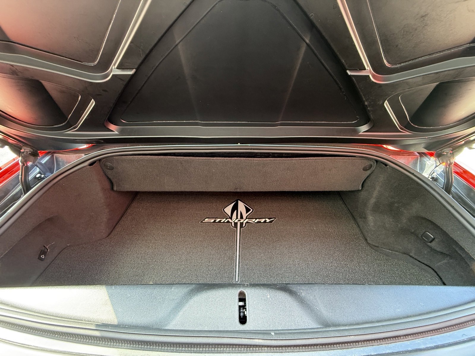 Used 2015 Chevrolet Corvette Z06 w/ 3LZ Preferred Equipment Group image 22