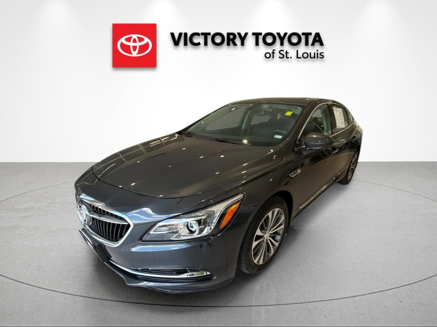 Used 2017 Buick LaCrosse Essence w/ Sun and Shade Package image 7