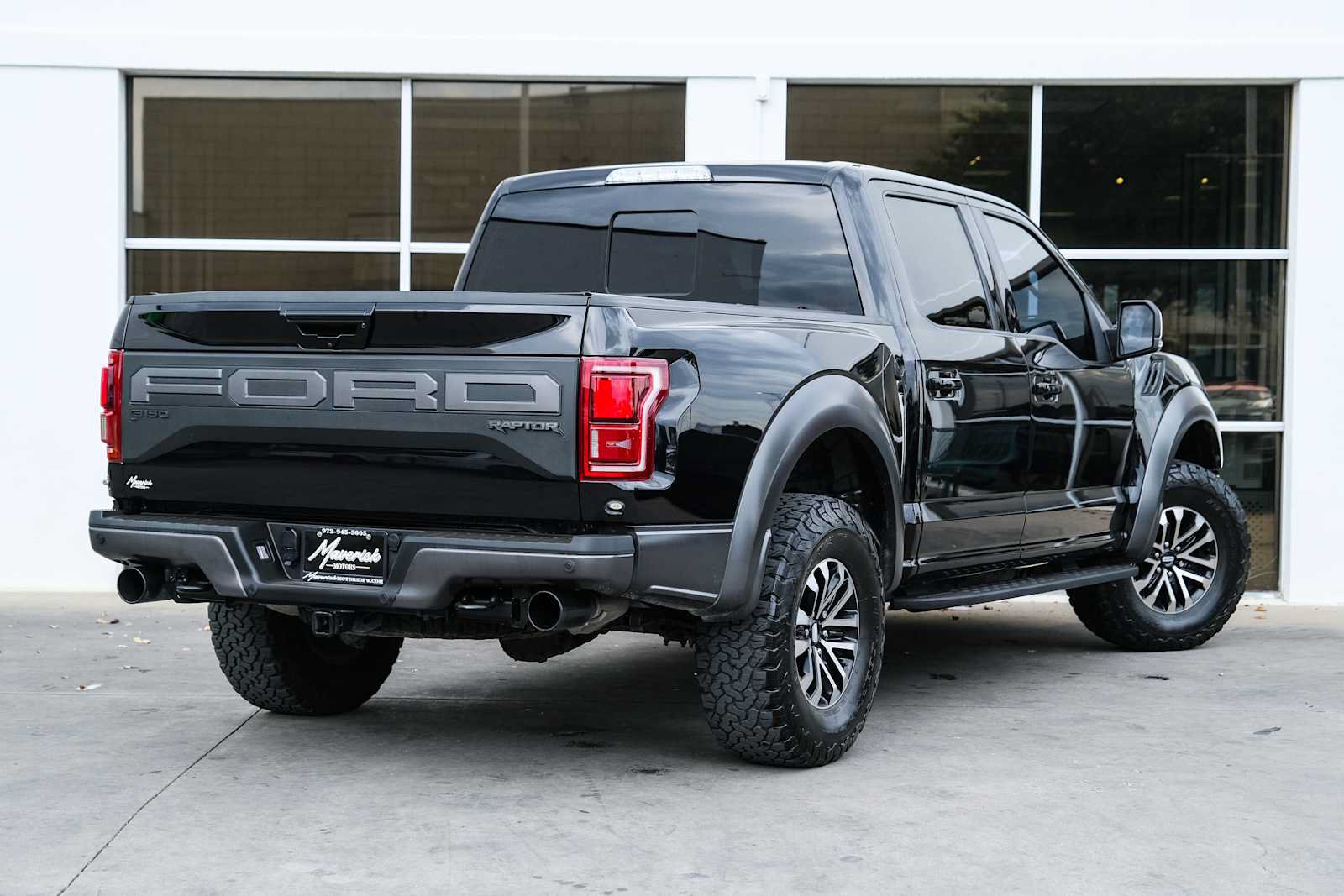 Used 2019 Ford F150 Raptor w/ Equipment Group 802A Luxury AWD/4WD image 10