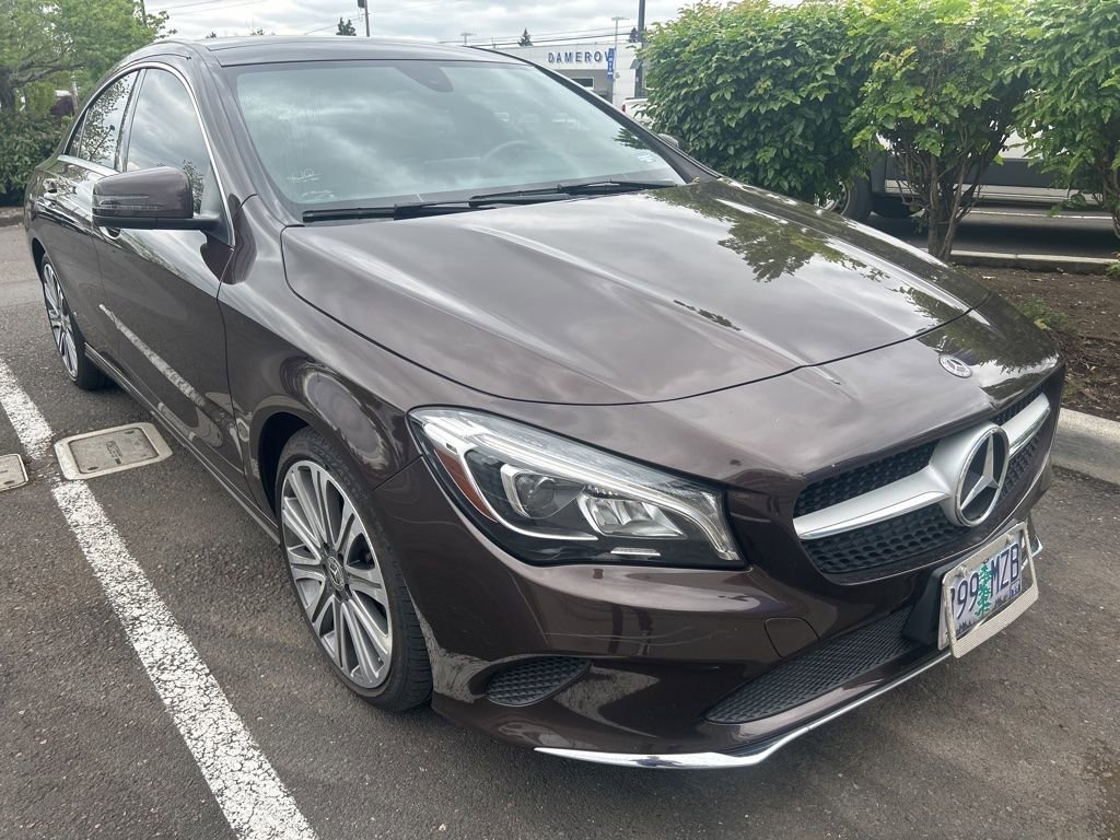 Used 2018 Mercedes-Benz CLA 250 4MATIC image 3