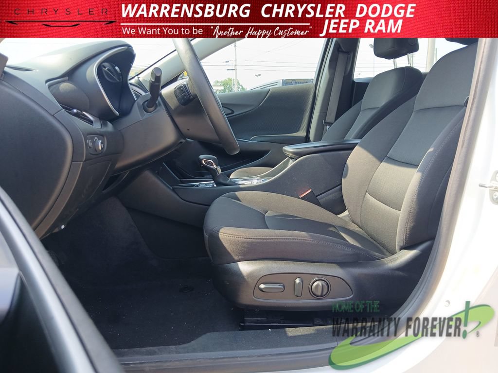 Used 2024 Chevrolet Malibu LT FWD image 13