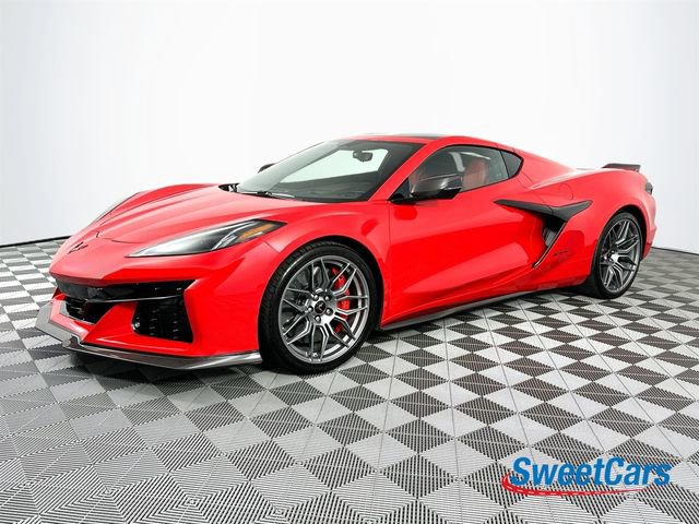 Used 2023 Chevrolet Corvette Z06 image 3