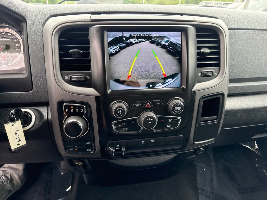 Certified 2018 RAM 1500 Express AWD/4WD image 14