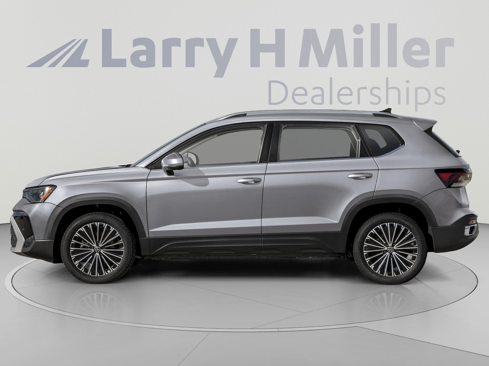 New 2025 Volkswagen Taos SE w/ Panoramic Sunroof Package AWD/4WD image 3
