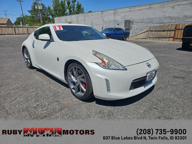 Used 2017 Nissan 370Z Sport Tech image 1