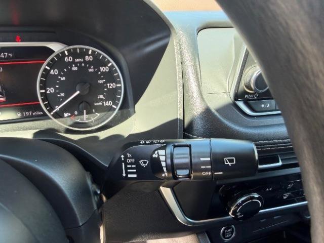 Used 2023 Nissan Rogue S image 24