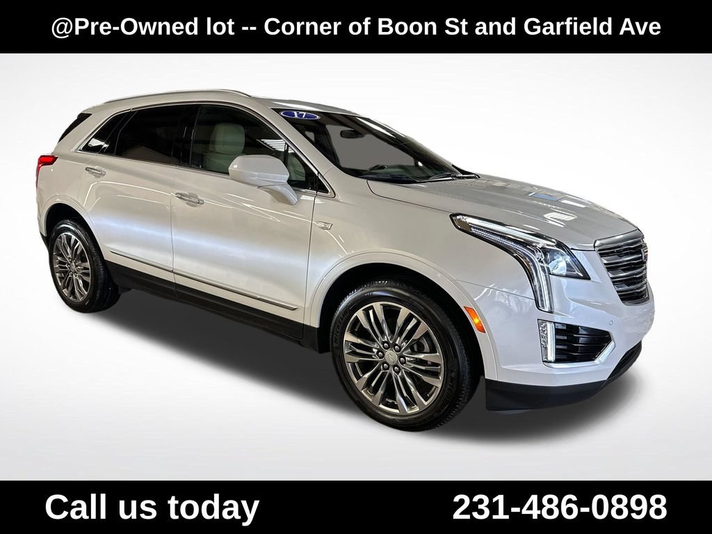 Used 2017 Cadillac XT5 Premium Luxury AWD/4WD image 7
