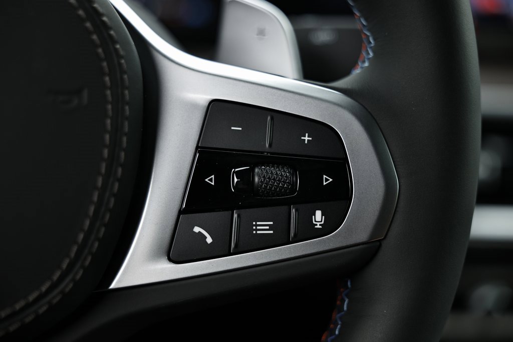 New 2026 BMW X6 M60i w/ Executive Package image 36