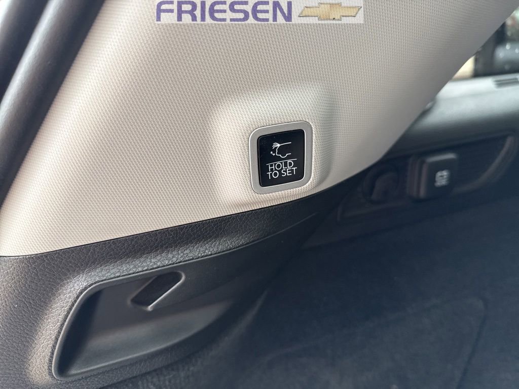 Used 2022 Jeep Grand Cherokee Overland image 27