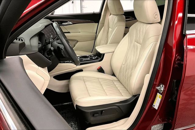 Used 2023 Buick Envision Avenir image 22