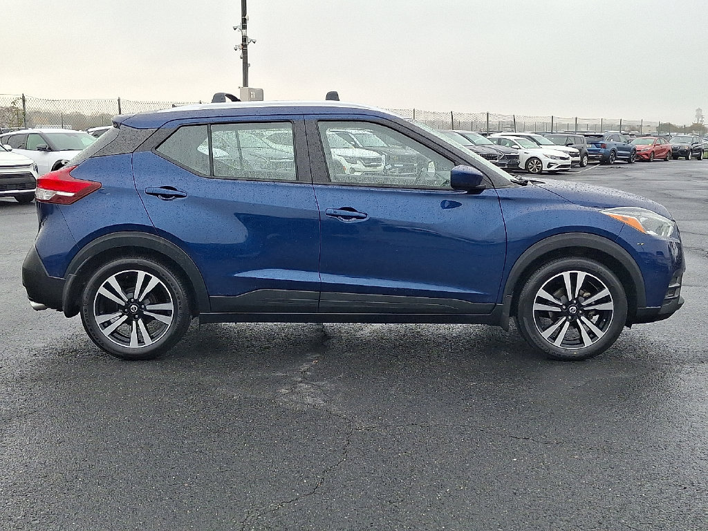 Used 2019 Nissan Kicks SV w/ Exterior Package FWD image 7