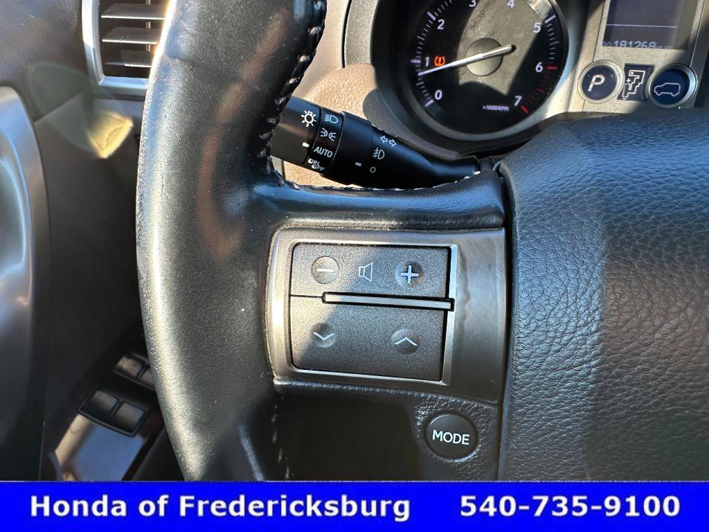 Used 2010 Lexus GX 460 image 26