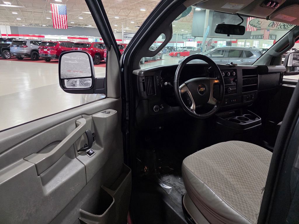 Certified 2017 Chevrolet Express 3500 LT w/ LT Preferred Equipment Group RWD image 11