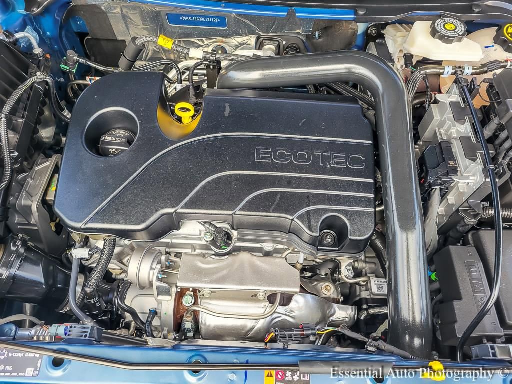 Used 2024 GMC Terrain SLE w/ Driver Convenience Package image 25