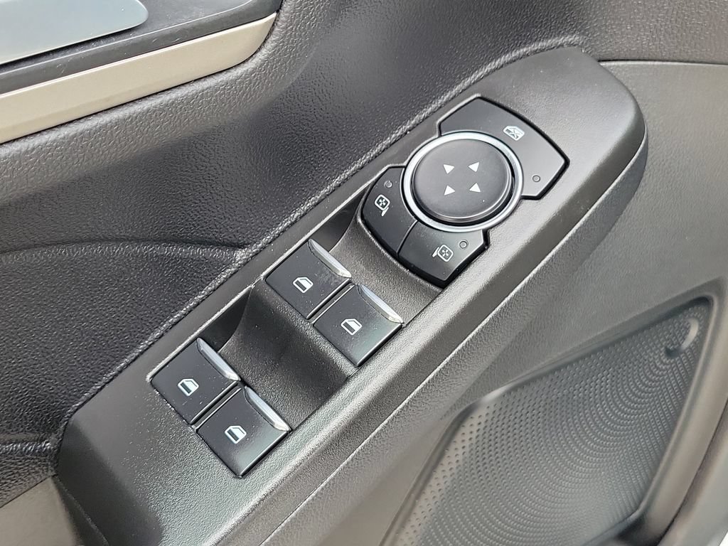 Used 2021 Ford Escape SEL FWD image 21