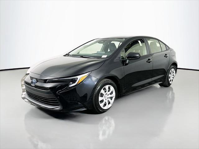 Certified 2023 Toyota Corolla LE FWD image 3