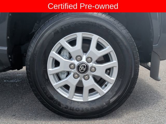 Certified 2025 Toyota Tacoma SR5 AWD/4WD image 8
