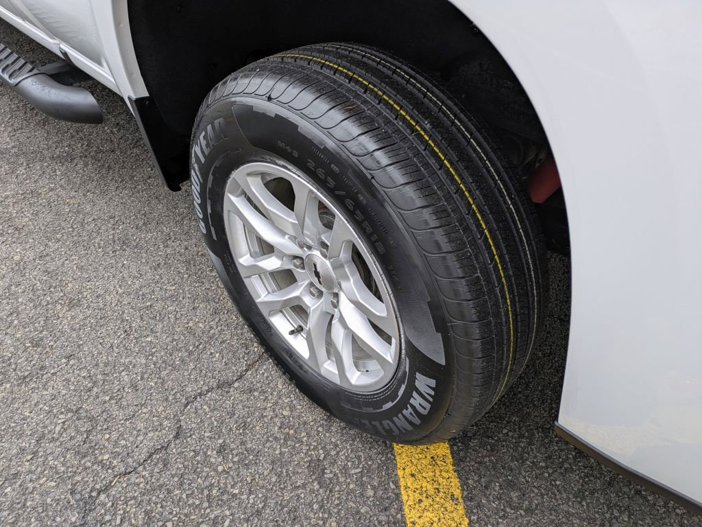 Used 2020 Chevrolet Silverado 1500 RST image 36