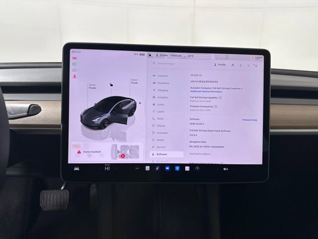 Used 2023 Tesla Model 3 Standard Range image 22