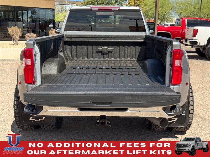 Used 2026 Chevrolet Silverado 3500 LT w/ Convenience Package AWD/4WD image 8