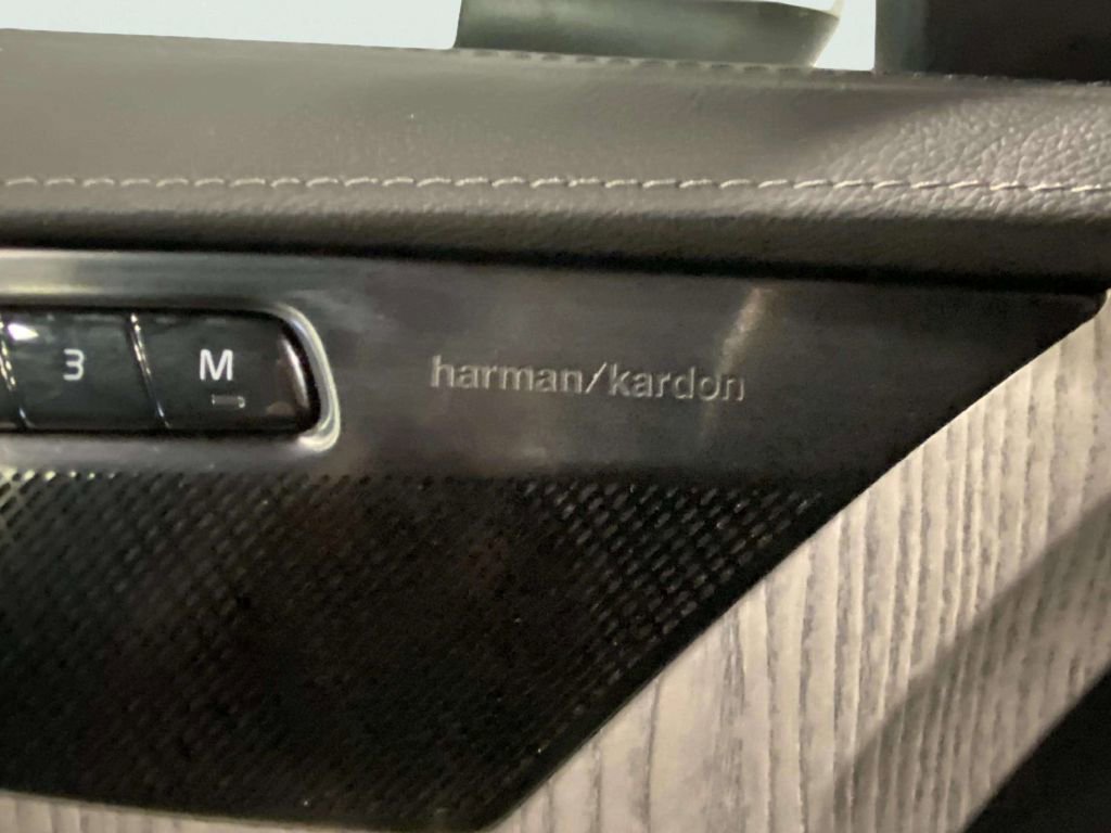 Used 2023 Volvo XC90 B6 Ultimate image 18