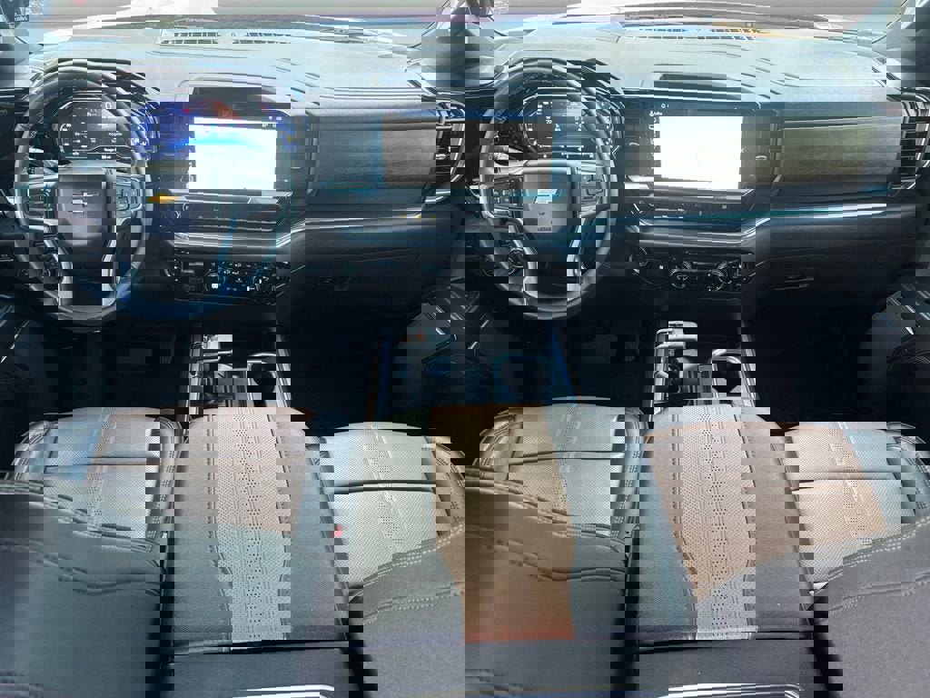 Used 2024 Chevrolet Silverado 1500 High Country w/ Technology Package image 11