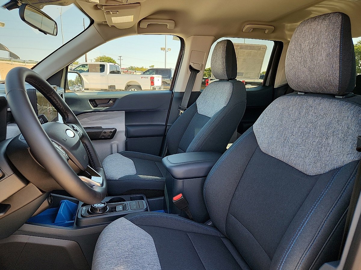 New 2025 Ford Maverick XLT w/ XLT Luxury Package image 7