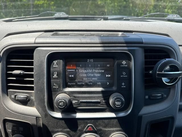 Used 2015 RAM 2500 Tradesman w/ Chrome Appearance Group AWD/4WD image 17