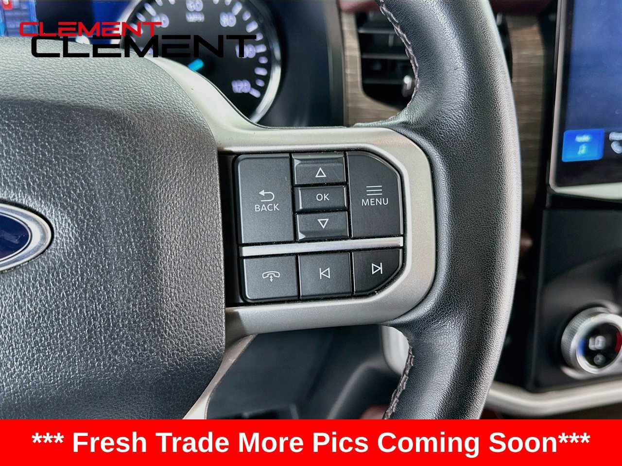 Used 2023 Ford Expedition Limited AWD/4WD image 17