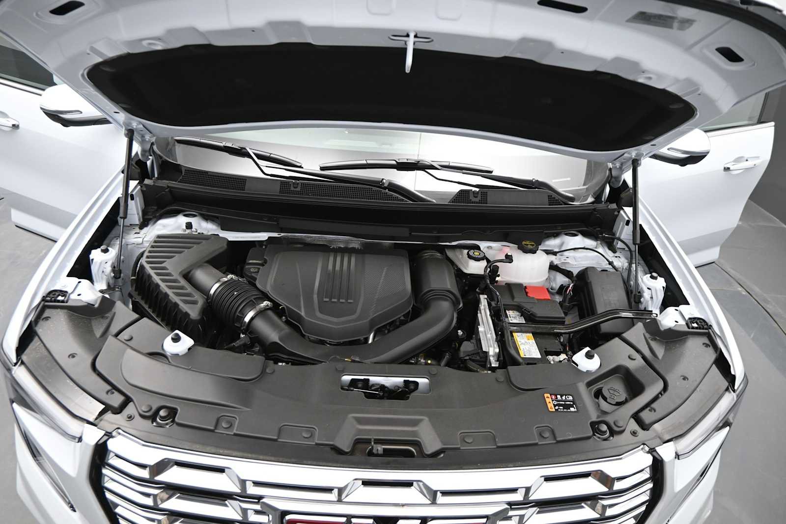 New 2026 GMC Acadia Denali w/ Super Cruise Package AWD/4WD image 24