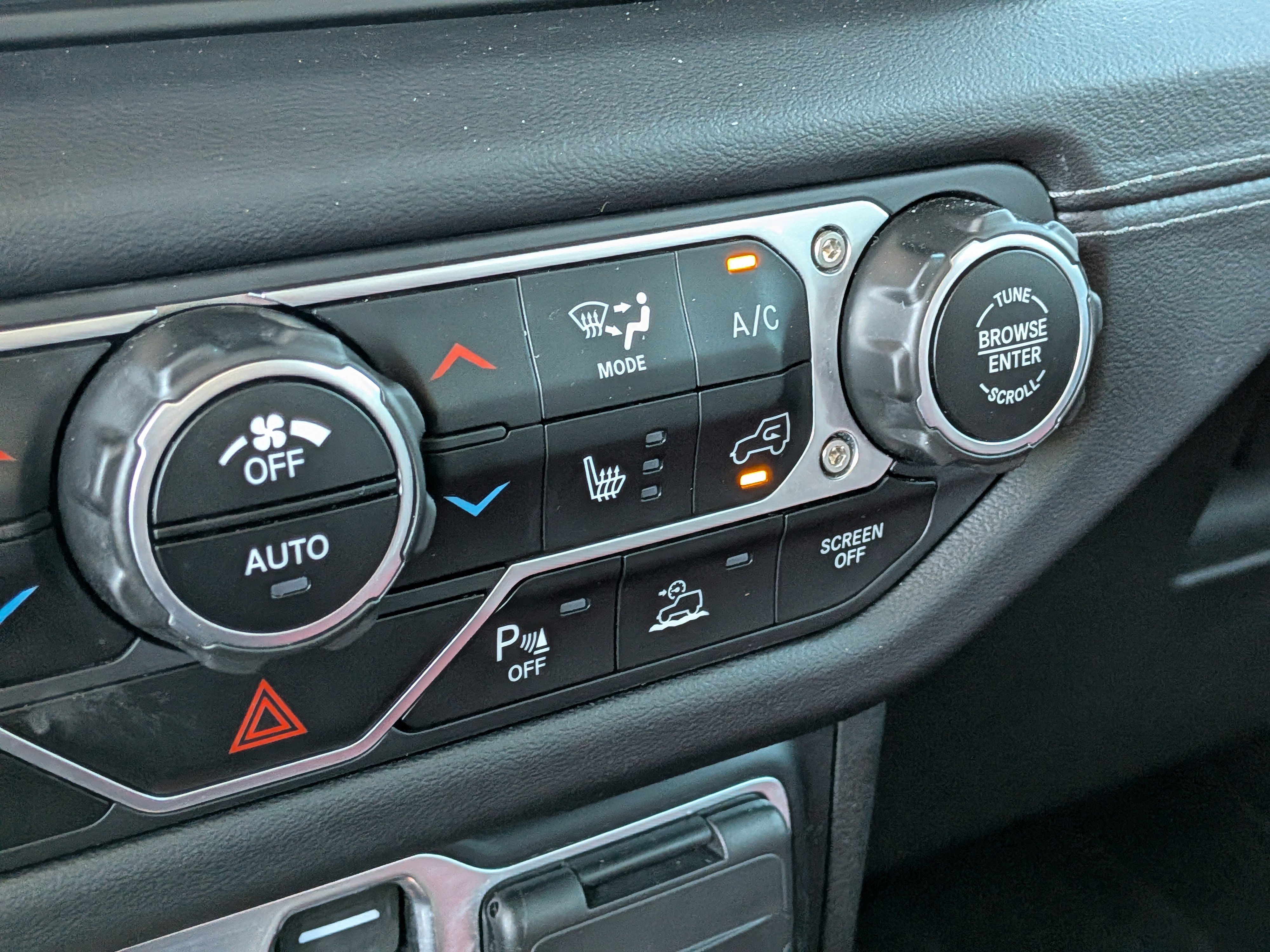 Used 2024 Jeep Wrangler Unlimited Rubicon 392 AWD/4WD image 33