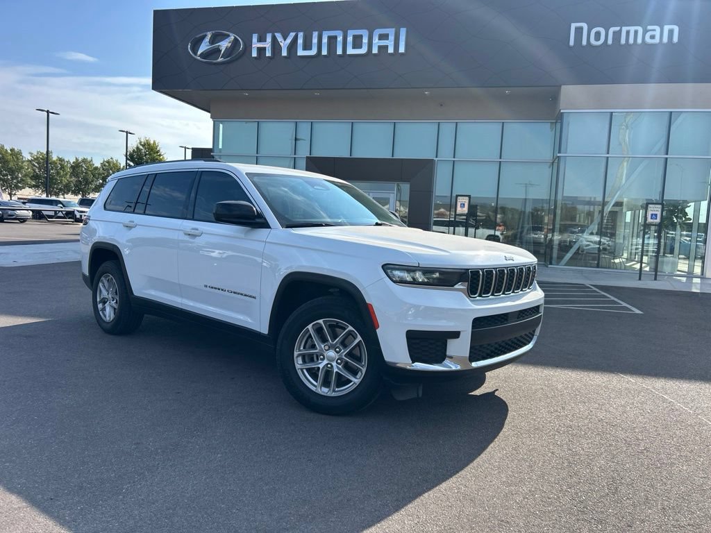 Used 2021 Jeep Grand Cherokee L Laredo w/ Luxury Tech Group I RWD image 5