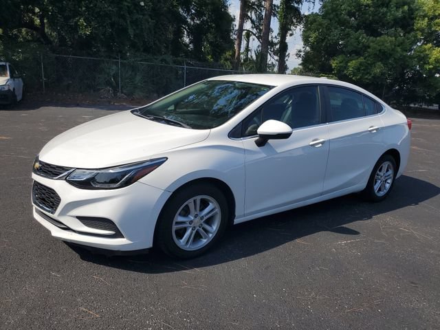 Certified 2017 Chevrolet Cruze LT w/ Convenience Package FWD video 3