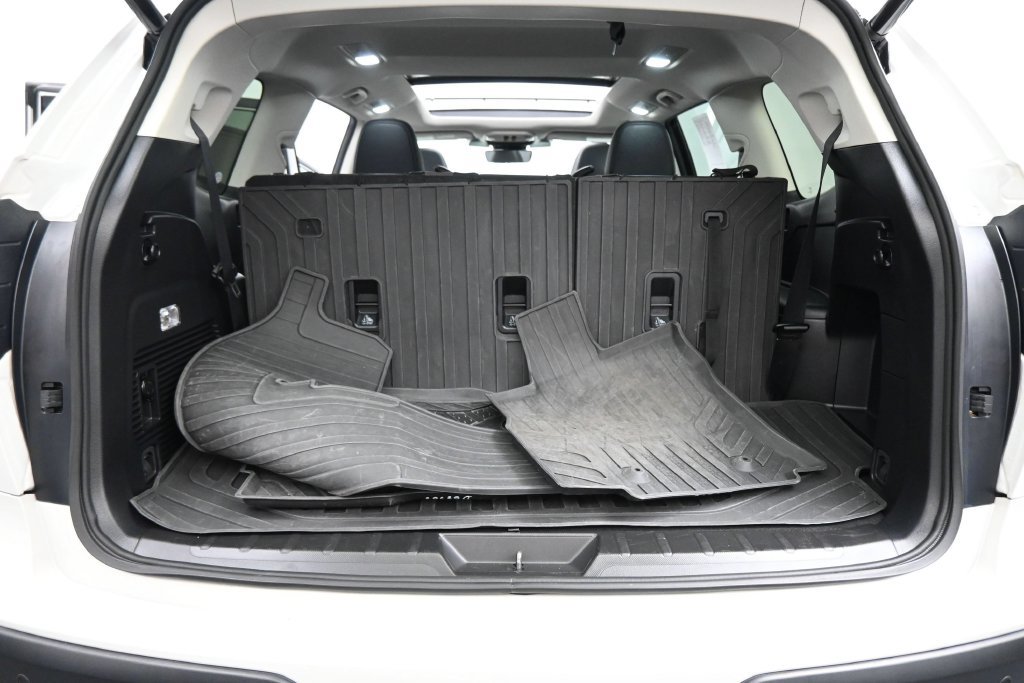 Used 2023 Subaru Ascent Onyx Edition AWD/4WD image 16