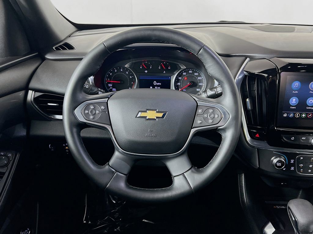 Used 2023 Chevrolet Traverse LT image 11