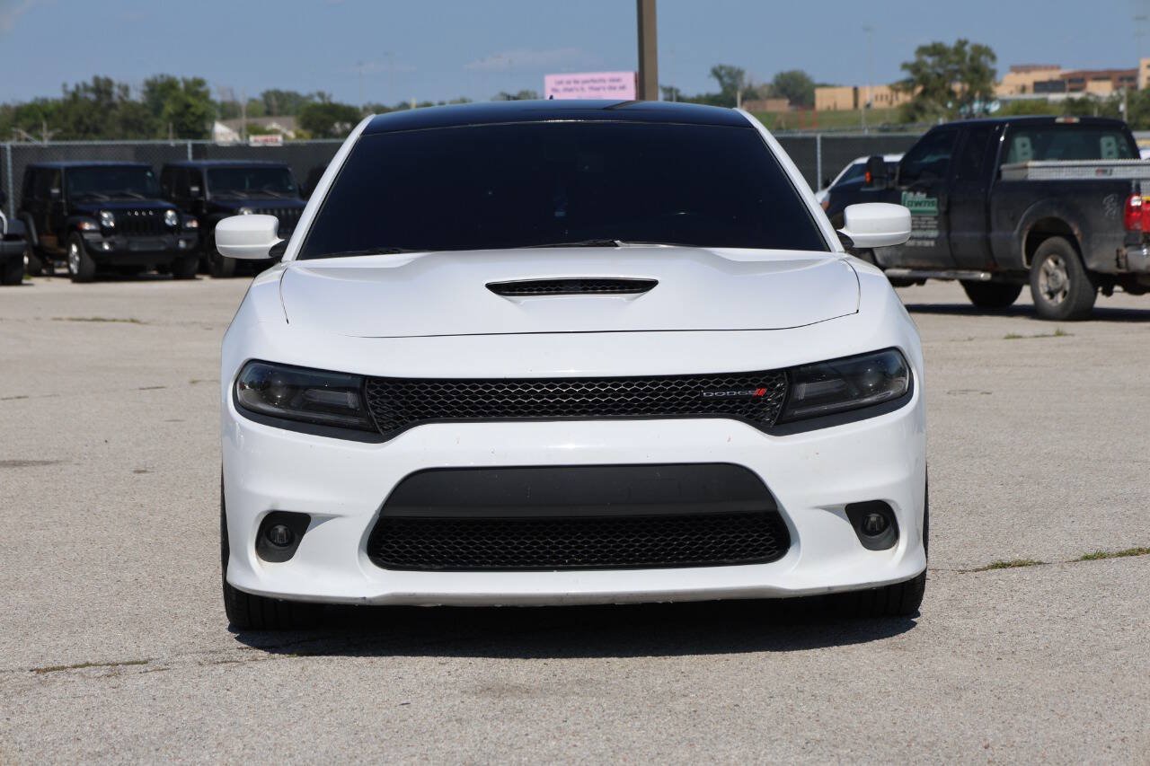 Used 2021 Dodge Charger R/T w/ Performance Handling Group RWD image 2