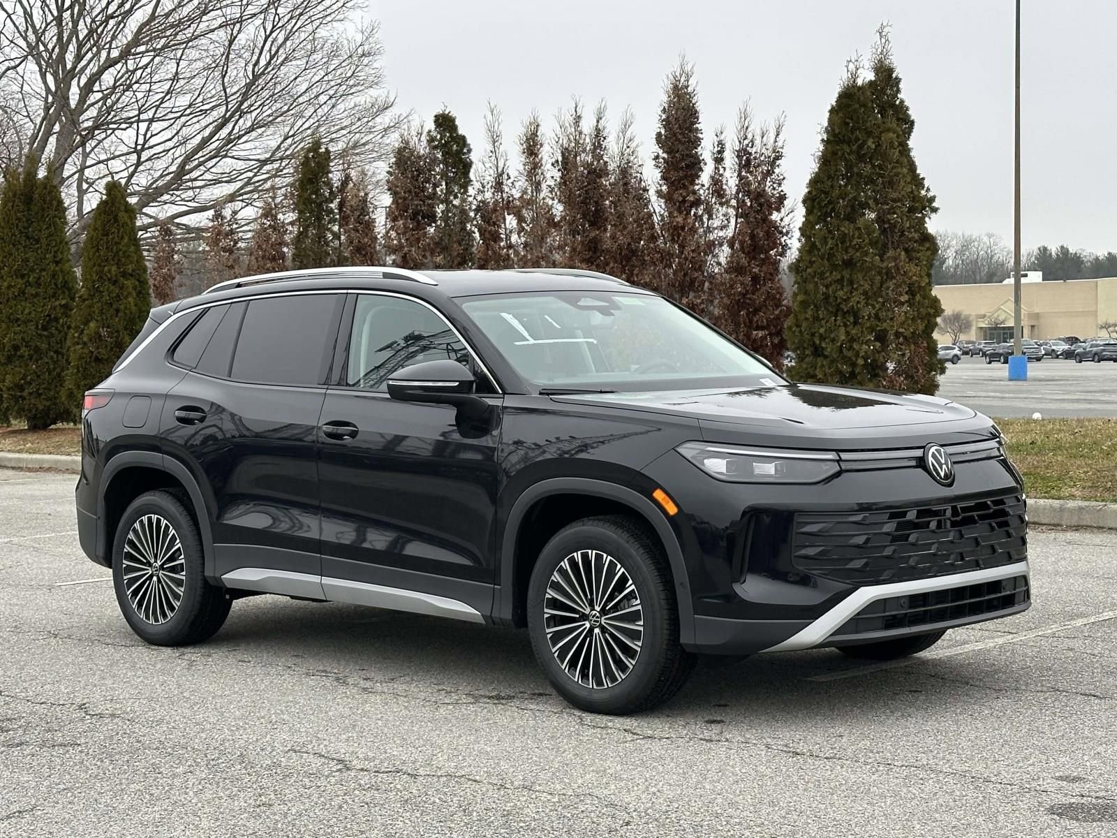 New 2026 Volkswagen Tiguan S image 8